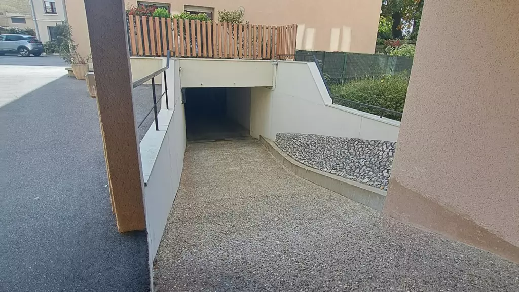 01d1339b-59f5-48f1-b3ca-6fb5cd76af34