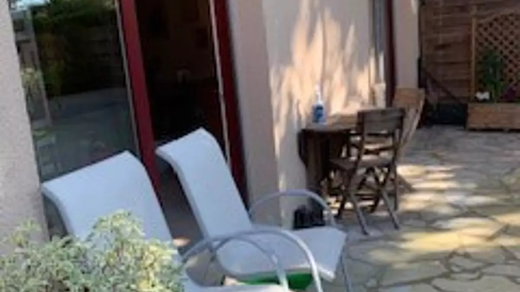 f808e260-3085-416d-a6ea-b374a4790367