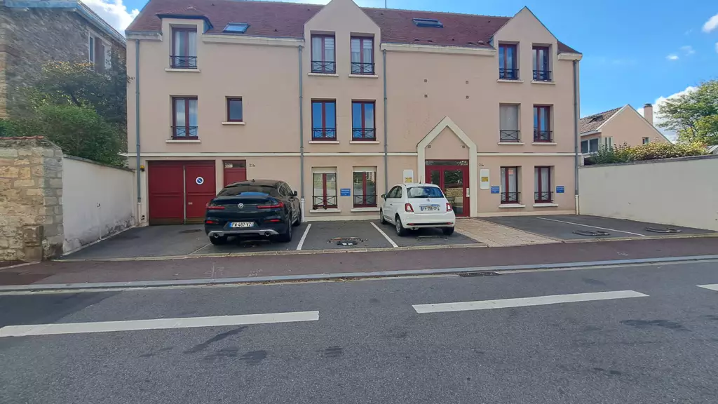 ff22e861-f9ea-4d63-a411-aff239922a35